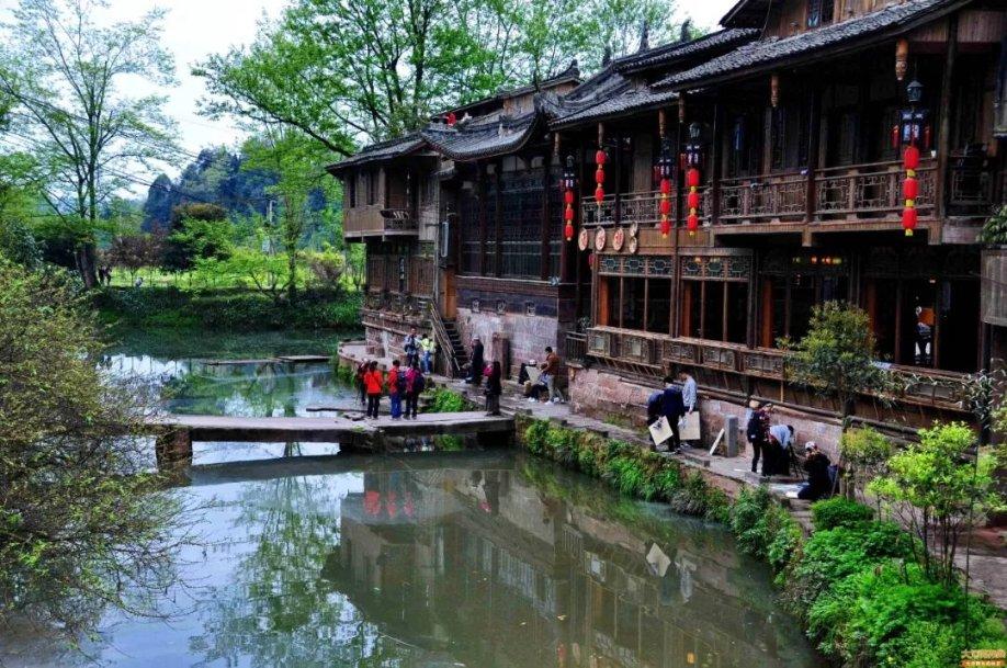 电影28岁未成年怎么样？剧中霍建华演技如何？游戏画面